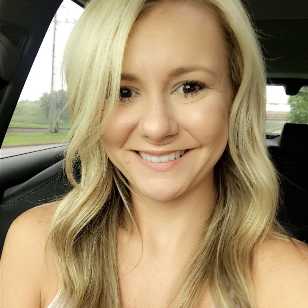 Meet your Posher, Brea